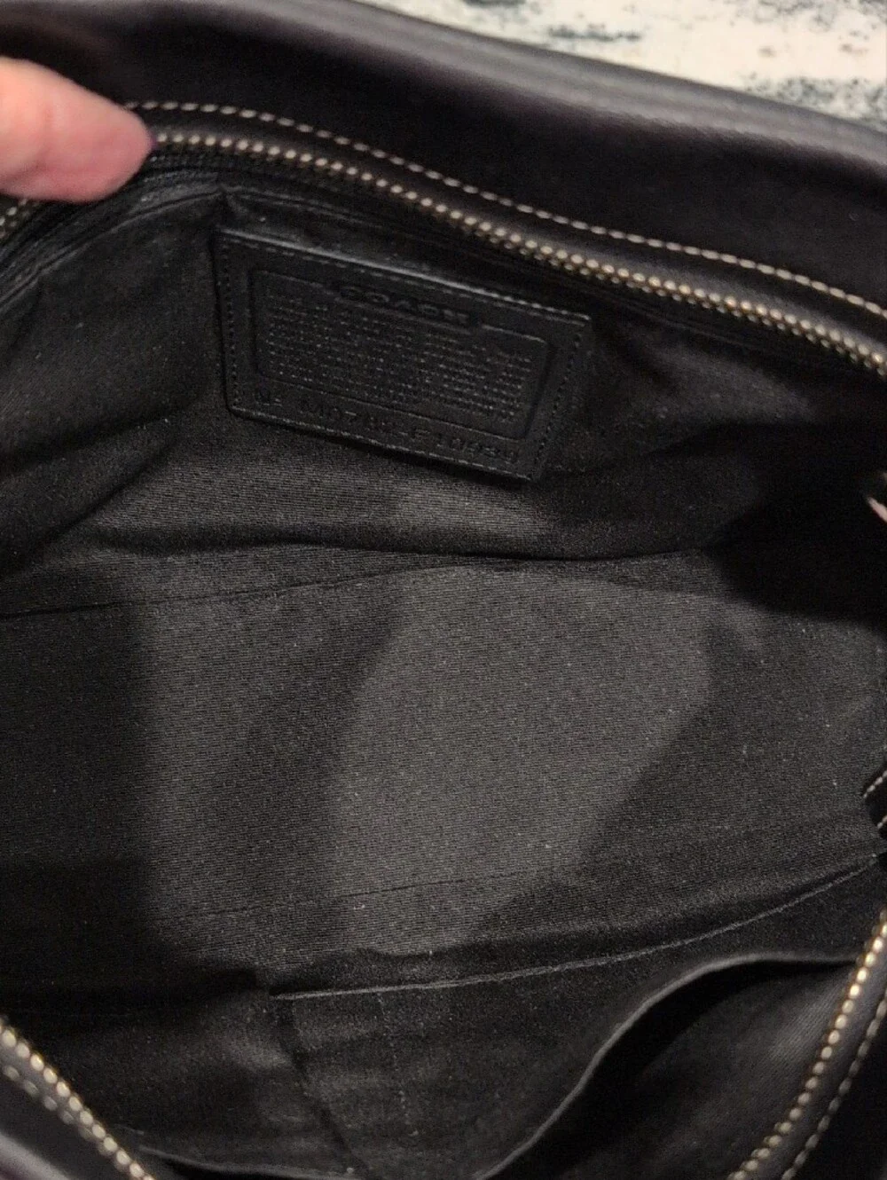 Coach Soho Hamilton Leather Hobo Shoulder Crossbody Bag with Contrast Stitching